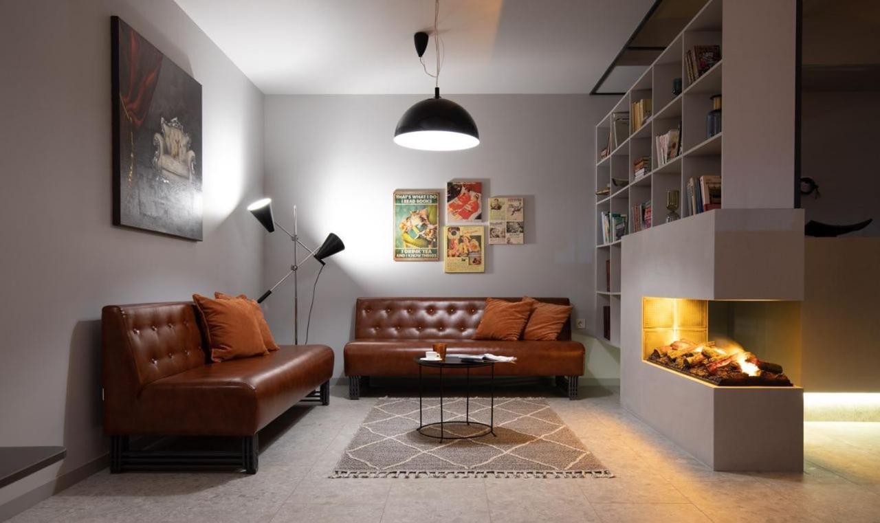 Four Rooms City Kharkiv Eksteriør billede